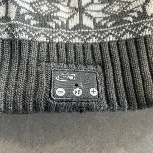 iLive Wireless Music Beanie Hat - Picture 2 of 3